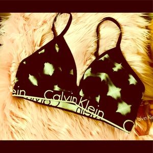 Calvin Klein Triangle Bra NWT
